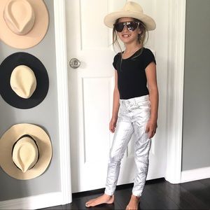 Zara girls silver metallic jeans size 7